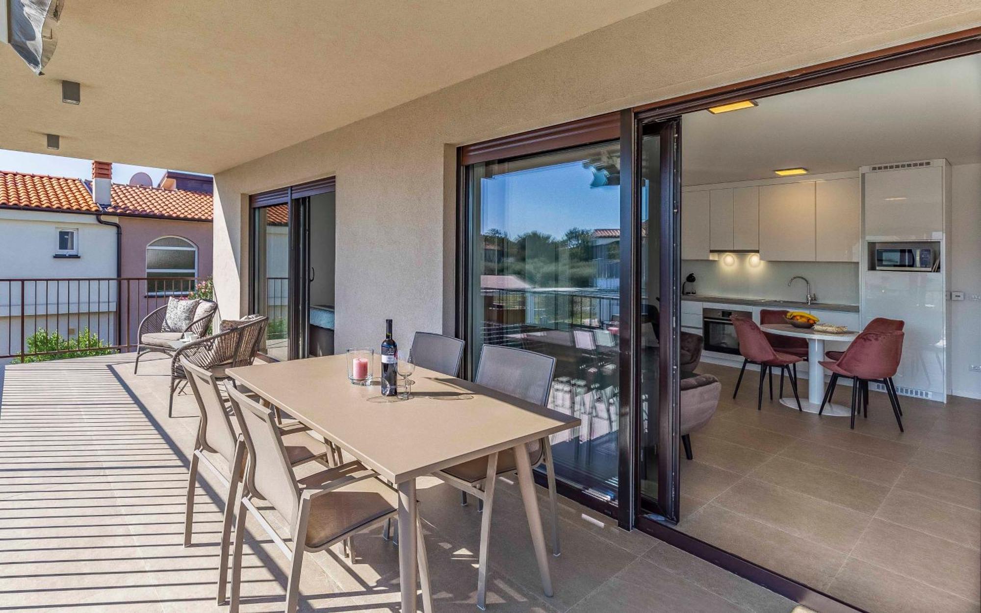 Apartamento Ap Caci Mit Pool - Istriensonne 0712-0737 Medulin Exterior foto