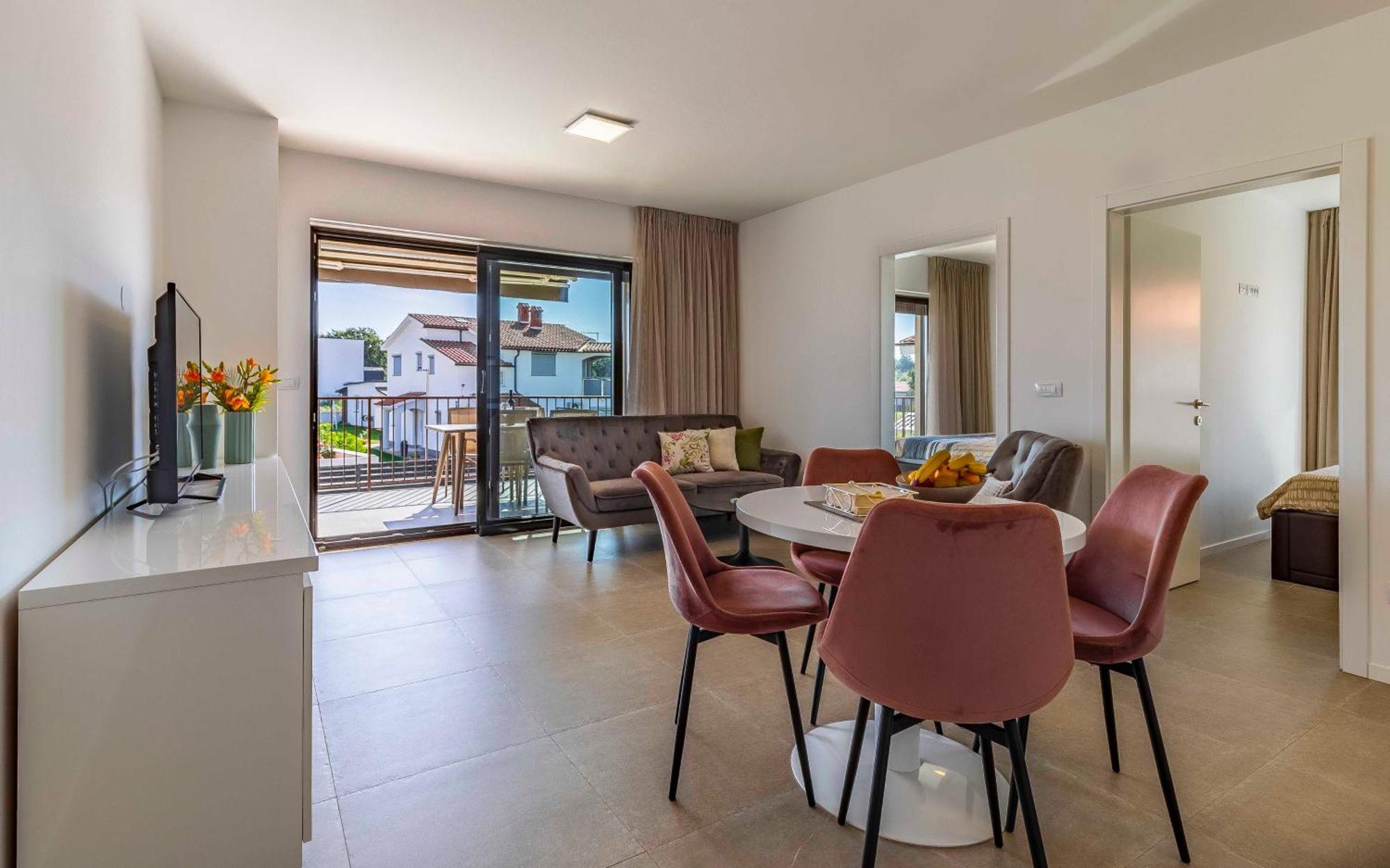Apartamento Ap Caci Mit Pool - Istriensonne 0712-0737 Medulin Exterior foto